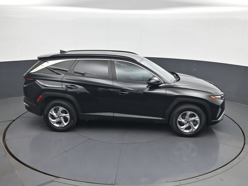 Certified 2023 Hyundai Tucson SEL AWD/4WD image 17