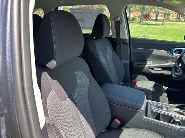 New 2026 Kia Sorento LX FWD image 27