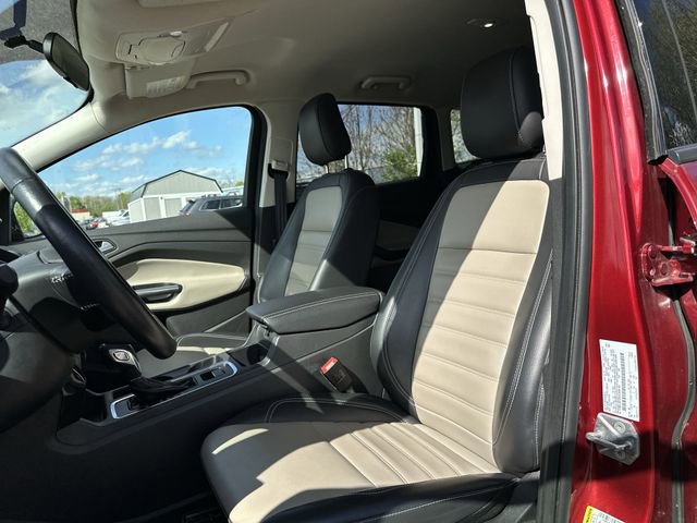 Used 2019 Ford Escape SEL AWD/4WD image 15