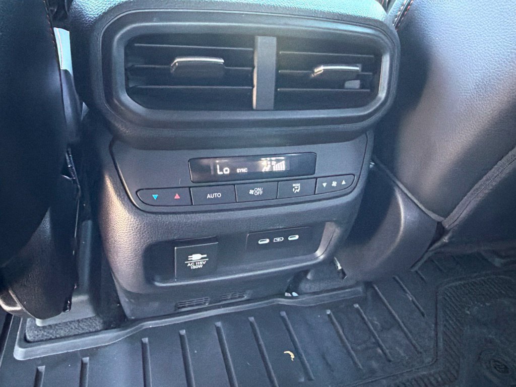 Used 2024 Honda Pilot TrailSport image 20