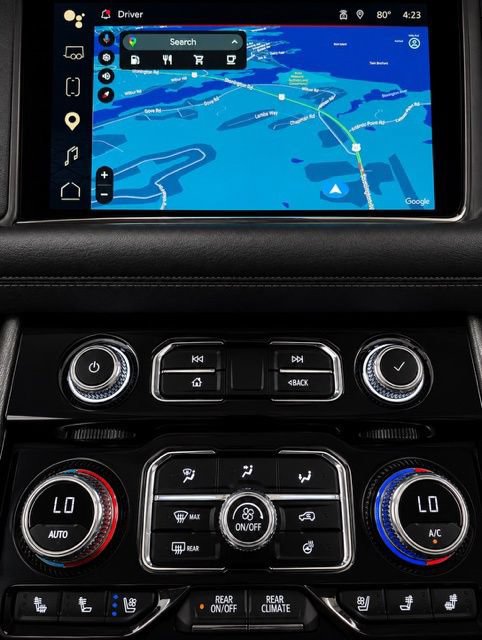 Used 2021 GMC Yukon XL Denali w/ Denali Premium Package AWD/4WD image 37