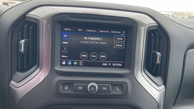 Used 2020 Chevrolet Silverado 2500 Custom w/ Custom Value Package image 15