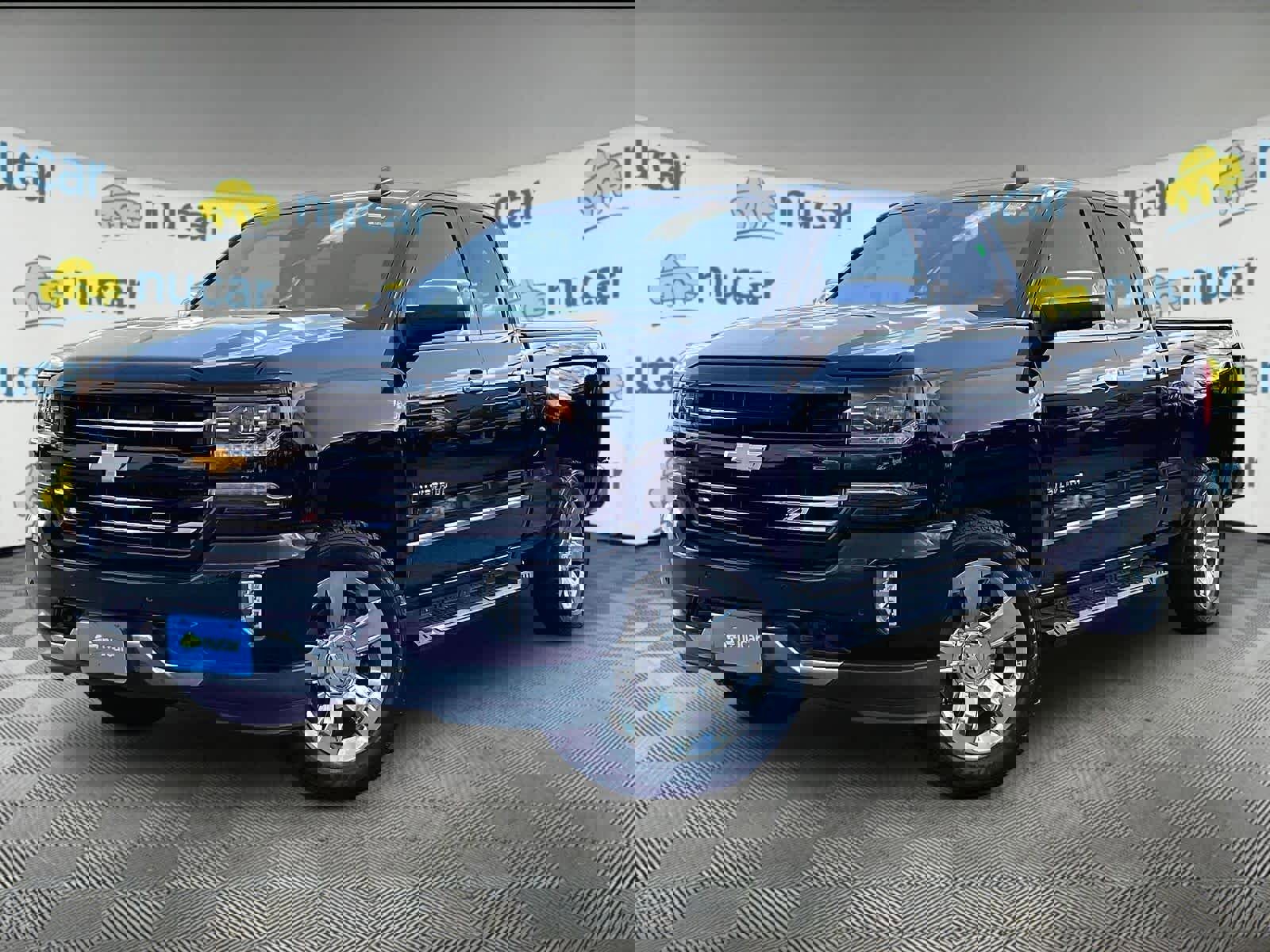 Used 2018 Chevrolet Silverado 1500 LTZ Z71 w/ LTZ Plus Package AWD/4WD image 3