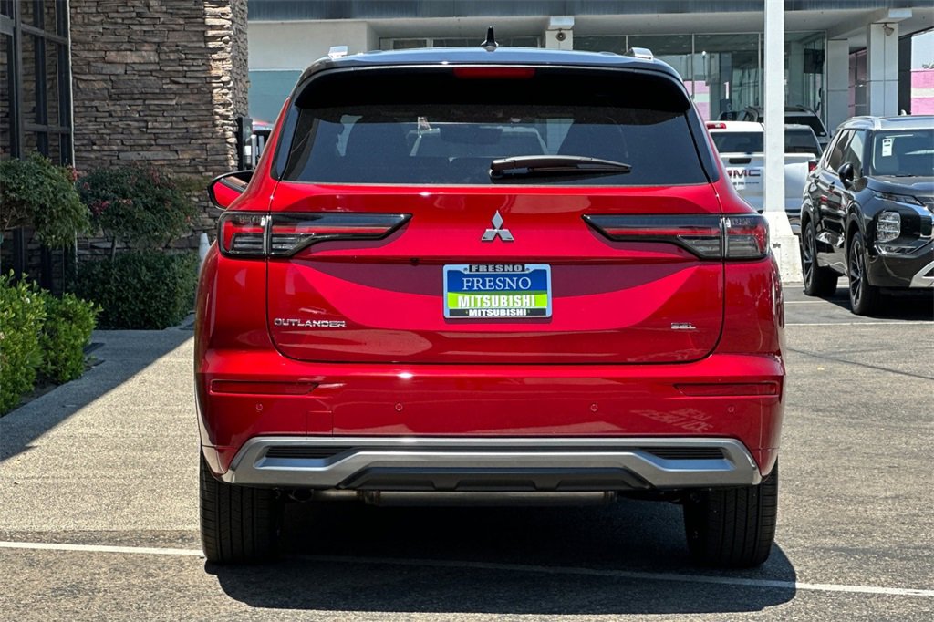 New 2025 Mitsubishi Outlander SEL image 6