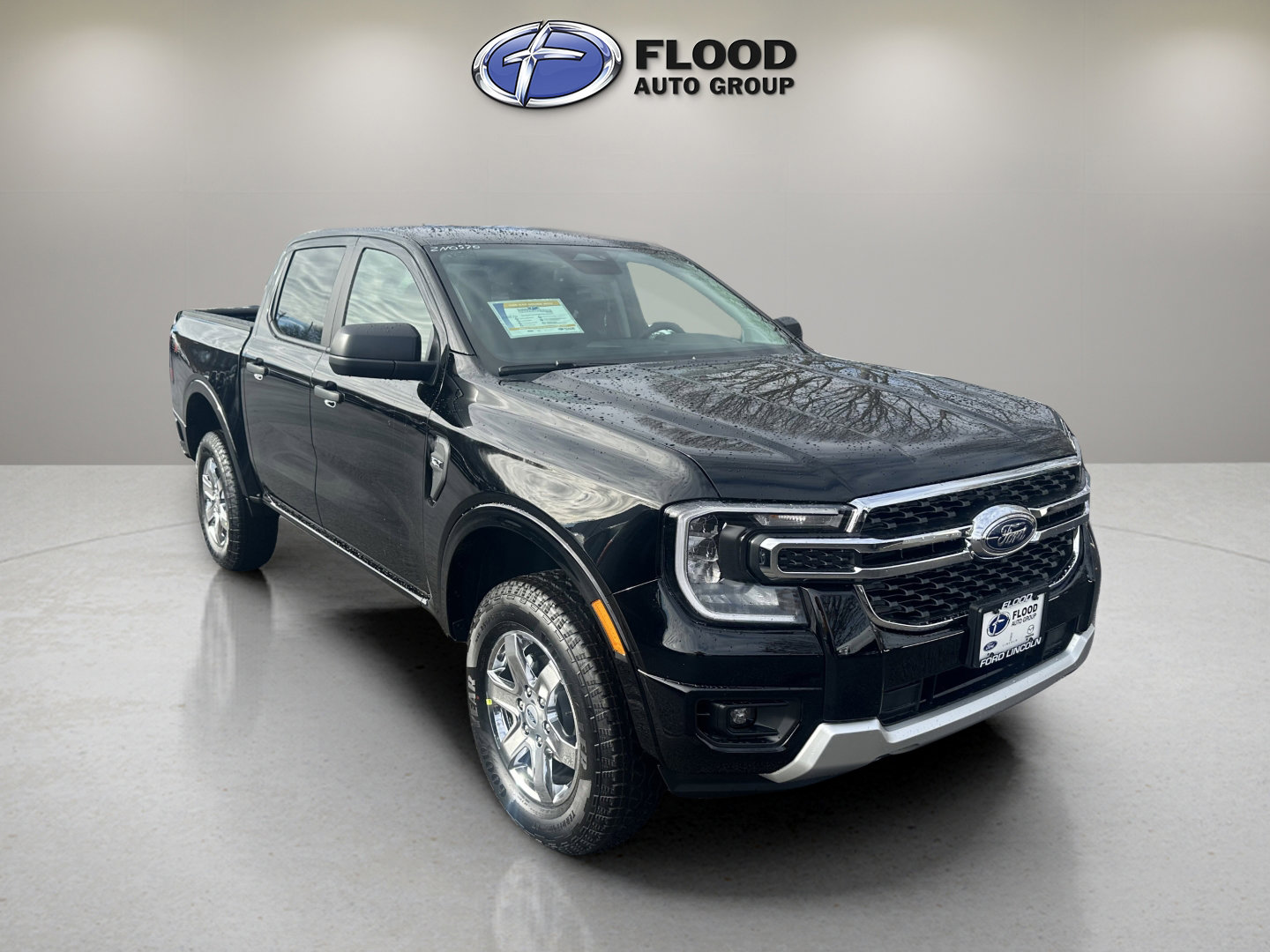 New 2025 Ford Ranger XLT w/ Chrome Accent Package image 1