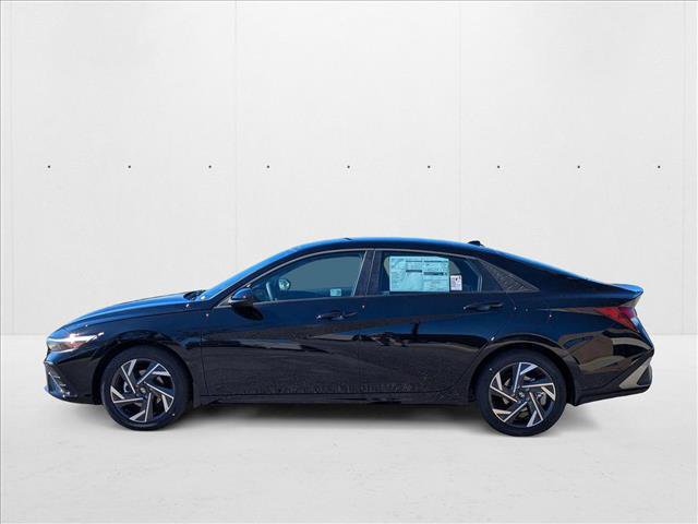 New 2025 Hyundai Elantra Sport FWD image 4