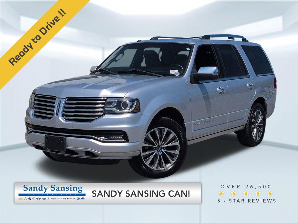Used 2017 Lincoln Navigator Select video 1