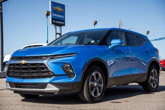 New 2026 Chevrolet Blazer LT w/ LPO, Cargo Package FWD image 1
