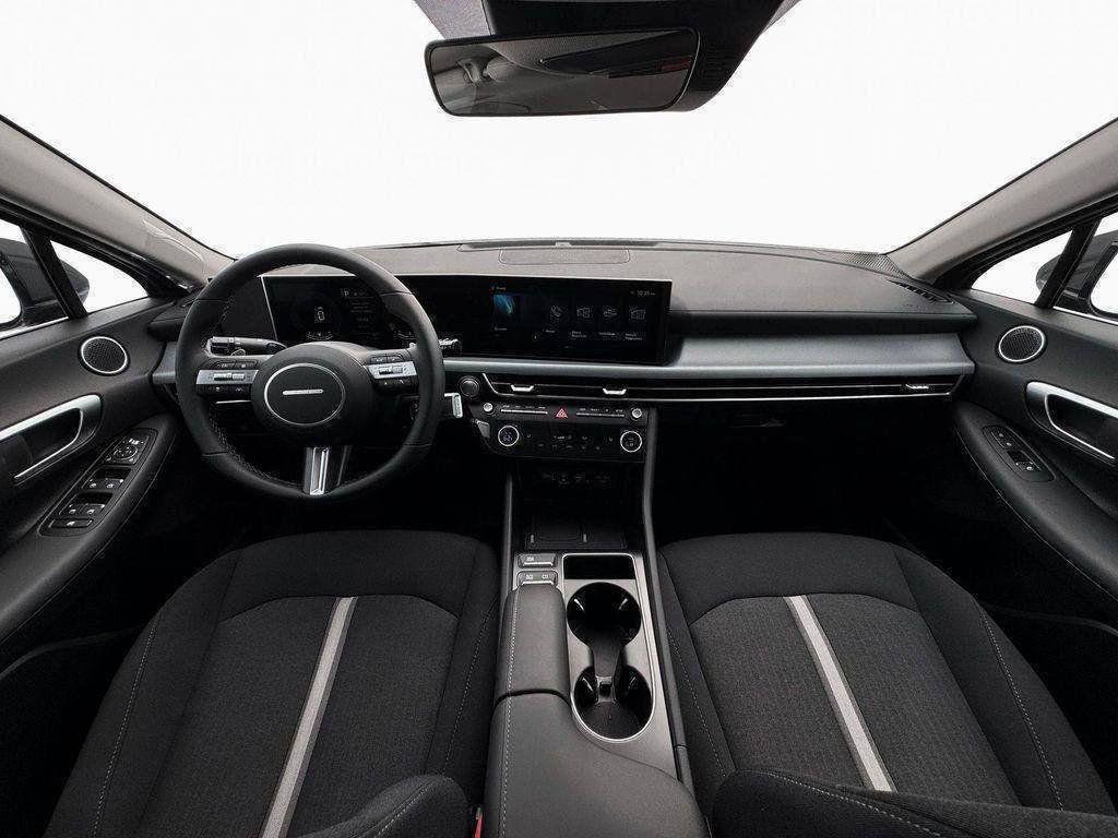 New 2026 Hyundai Sonata SEL FWD image 13