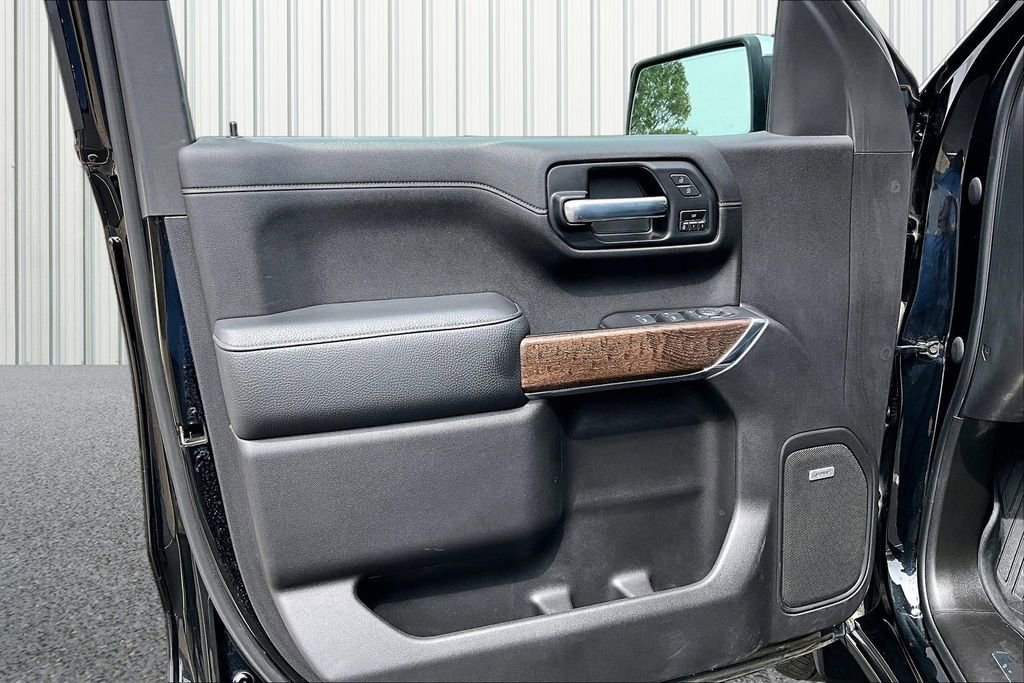 Used 2021 GMC Sierra 1500 Denali w/ Denali Ultimate Package image 16