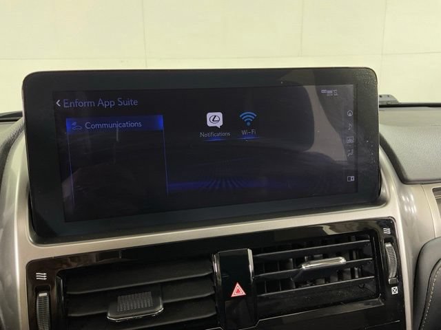 Used 2023 Lexus GX 460 Premium w/ Accessory Package AWD/4WD image 12