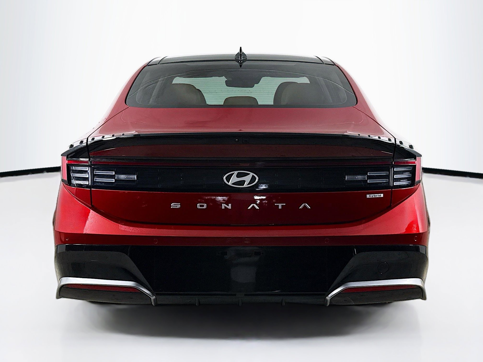 Used 2025 Hyundai Sonata Limited FWD image 32