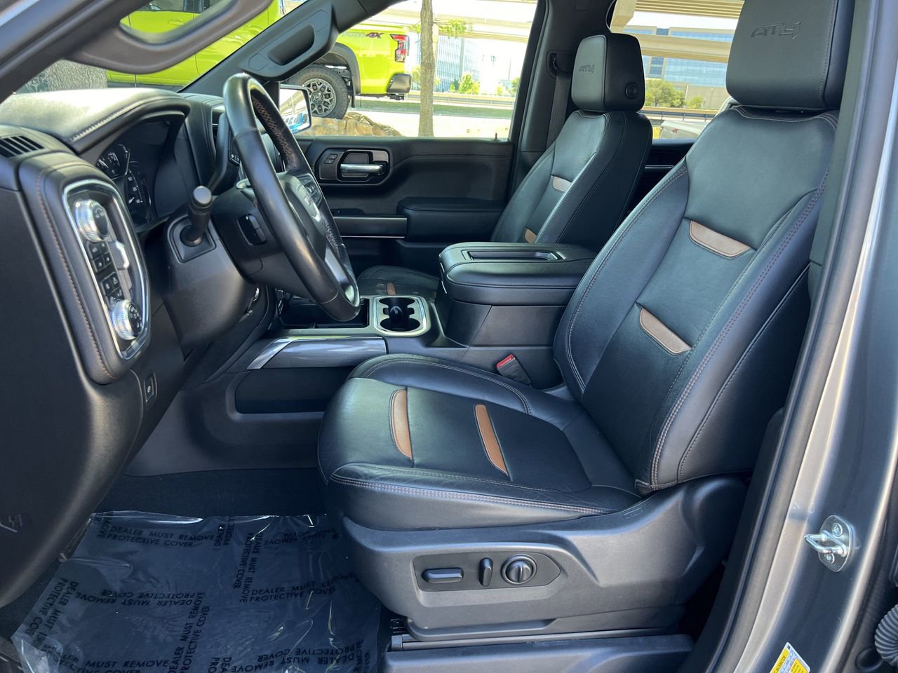 Used 2021 GMC Sierra 1500 AT4 image 25