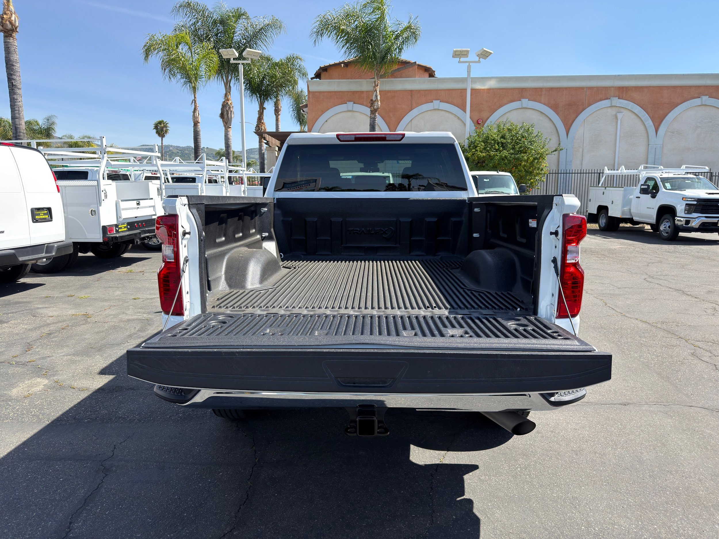 Used 2025 Chevrolet Silverado 2500 LT w/ Convenience Package AWD/4WD image 18