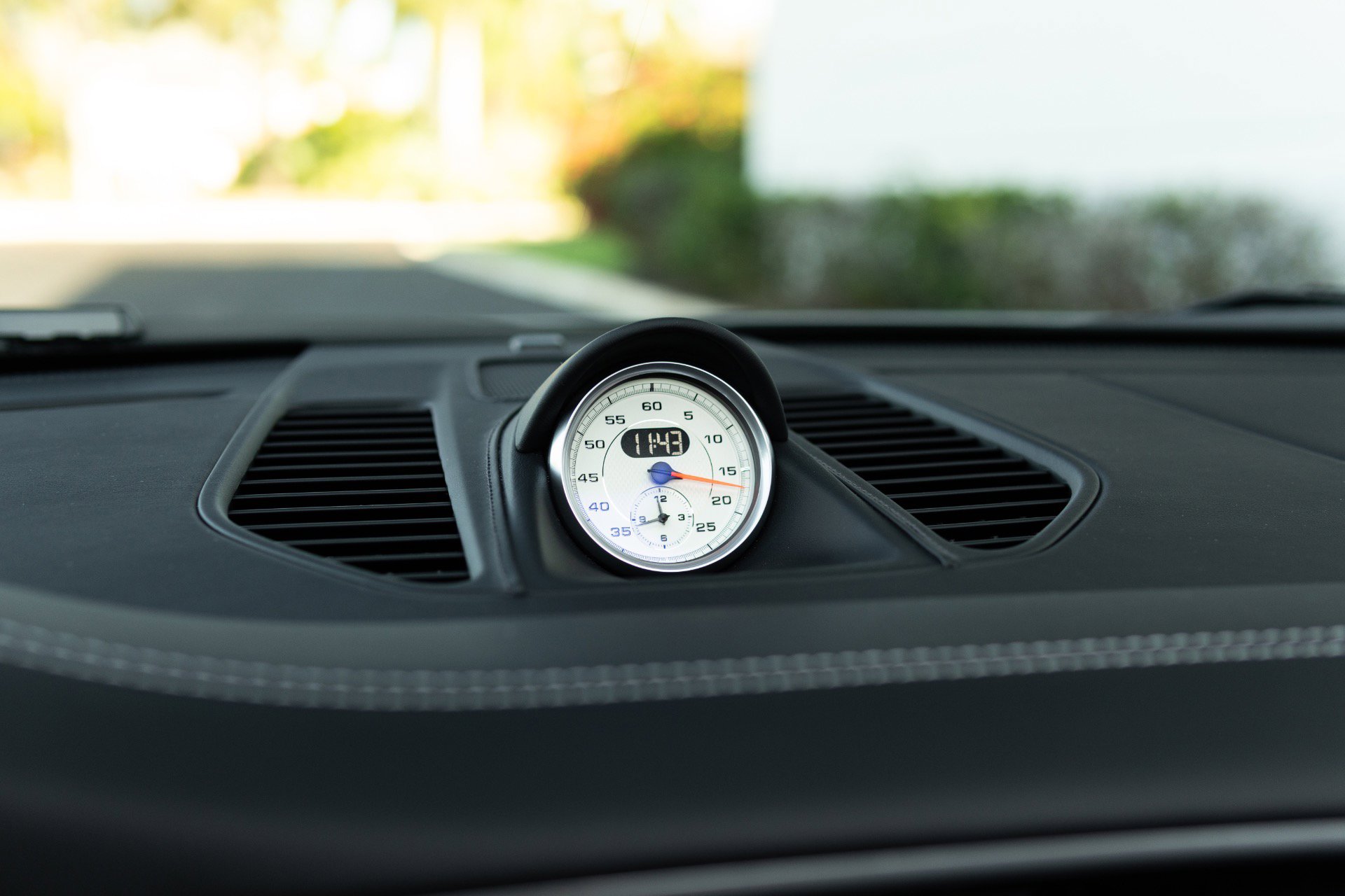 Used 2019 Porsche 911 Turbo S image 46