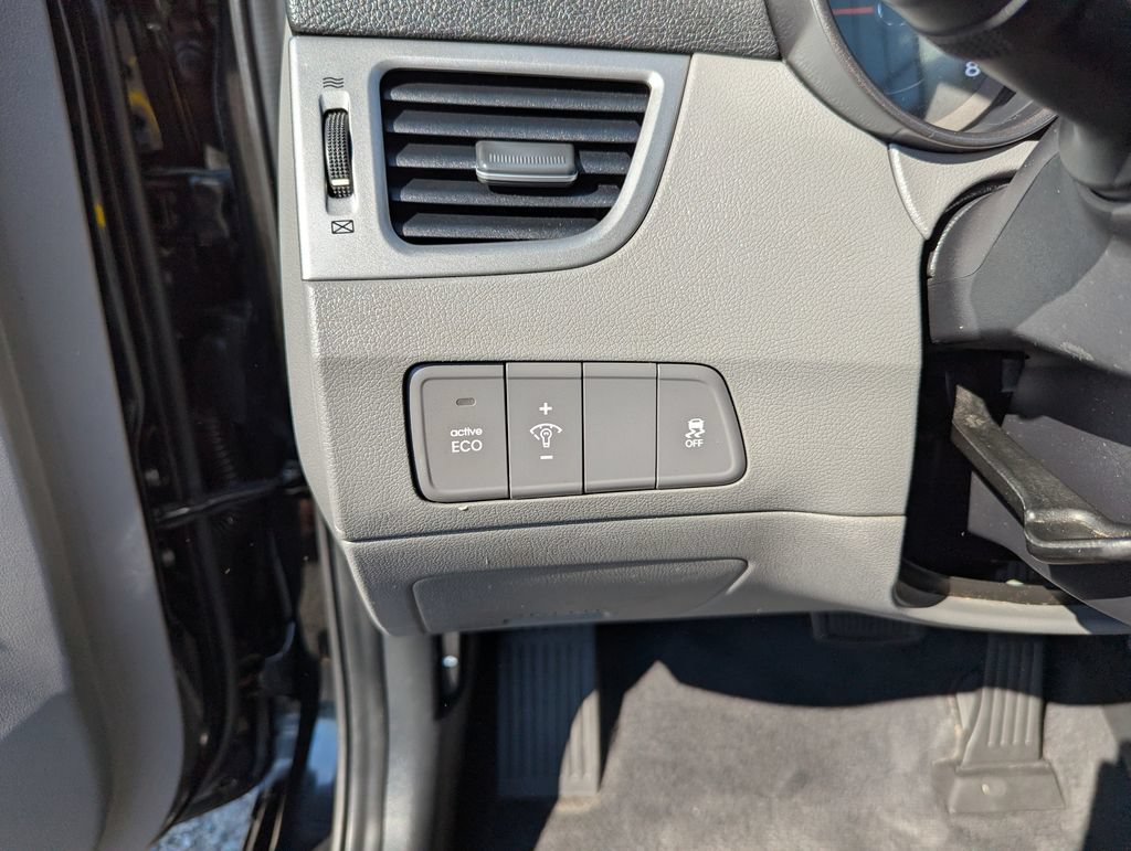 Used 2016 Hyundai Elantra SE FWD image 10