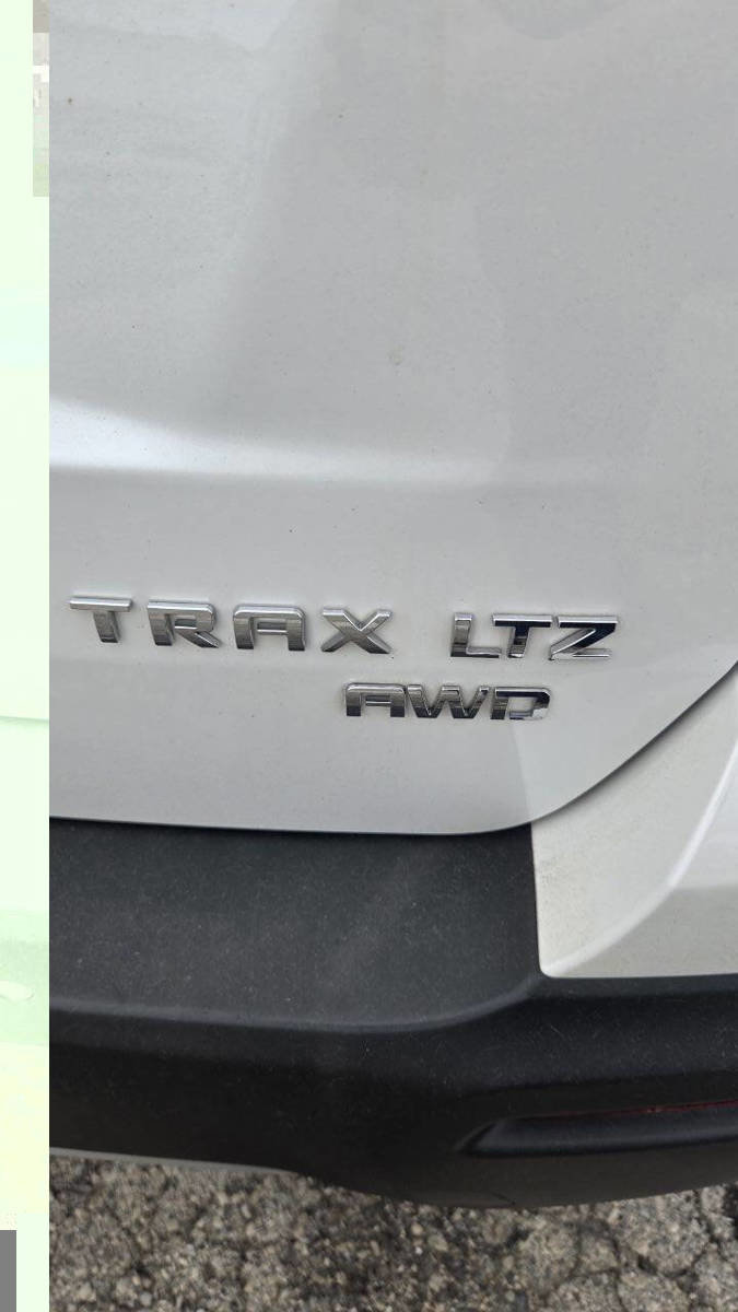 Used 2015 Chevrolet Trax LTZ w/ LPO, Protection Package AWD/4WD image 17