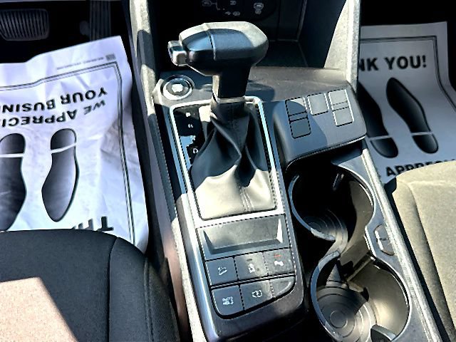 Used 2026 Kia Sportage LX FWD image 22