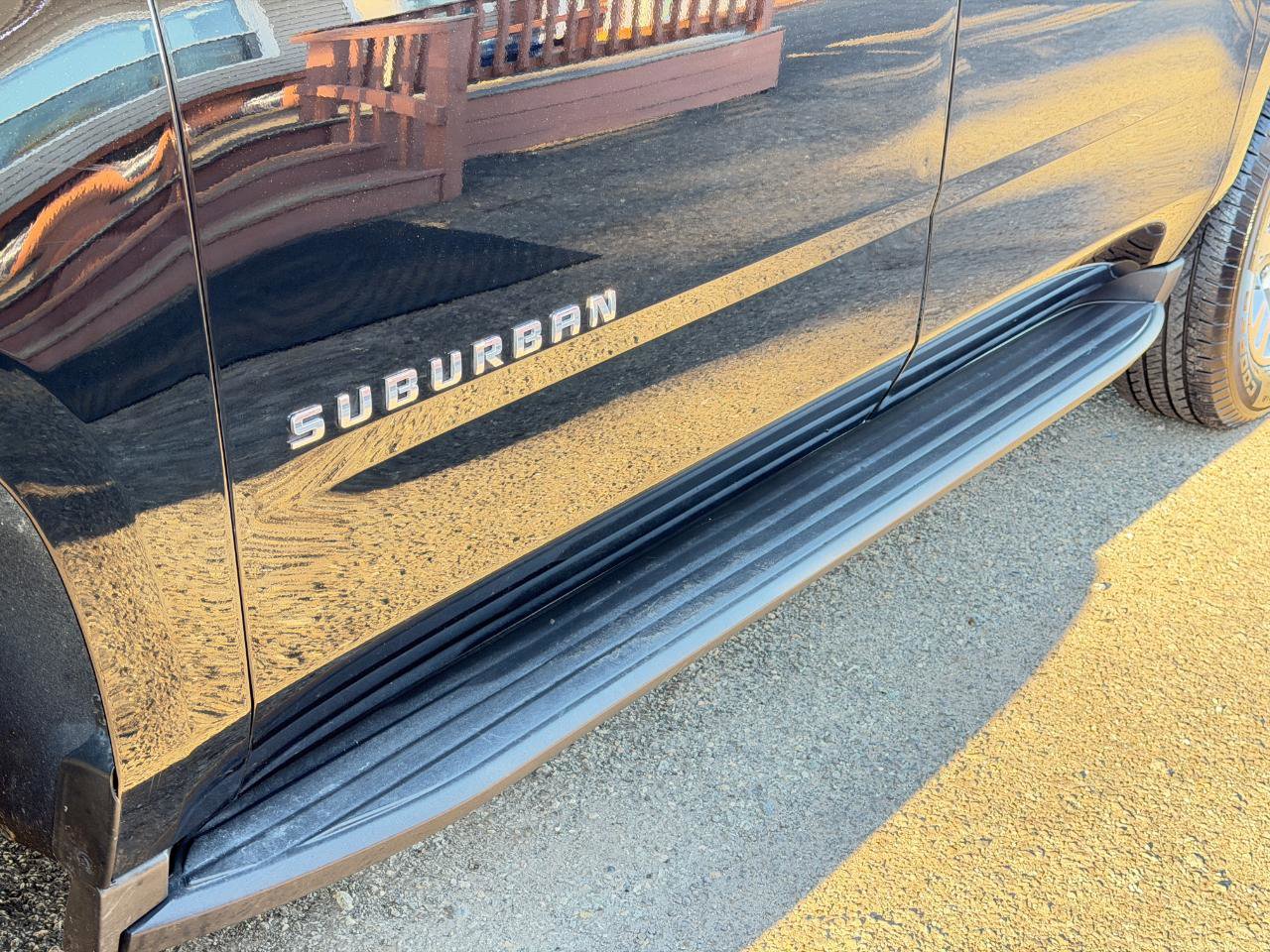 Used 2020 Chevrolet Suburban LT image 87
