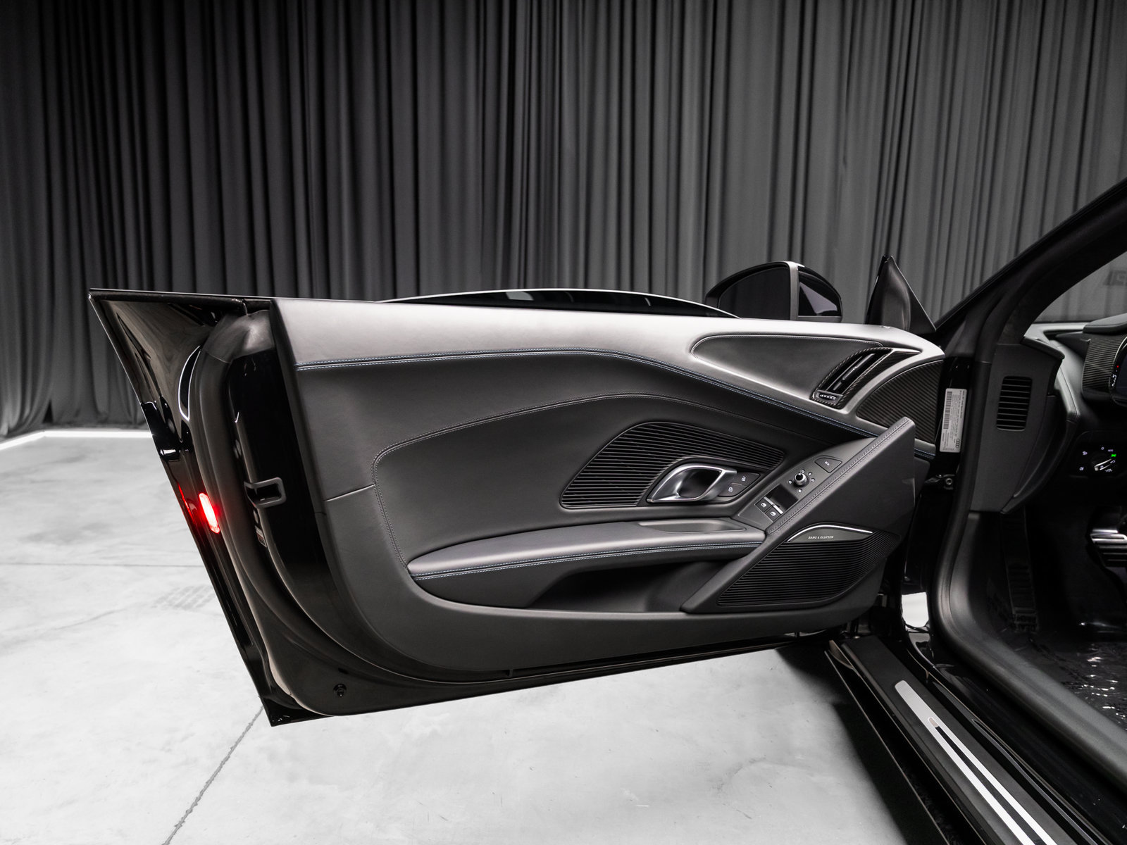 Used 2023 Audi R8 V10 performance RWD image 57