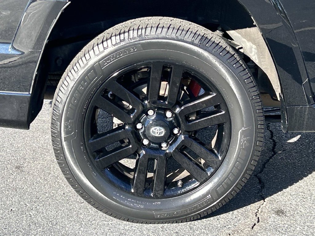 Used 2019 Toyota 4Runner Limited AWD/4WD image 9