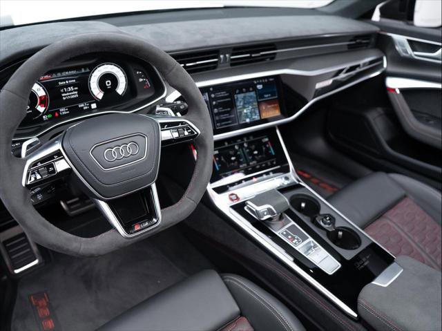 Used 2025 Audi RS 6 performance image 12