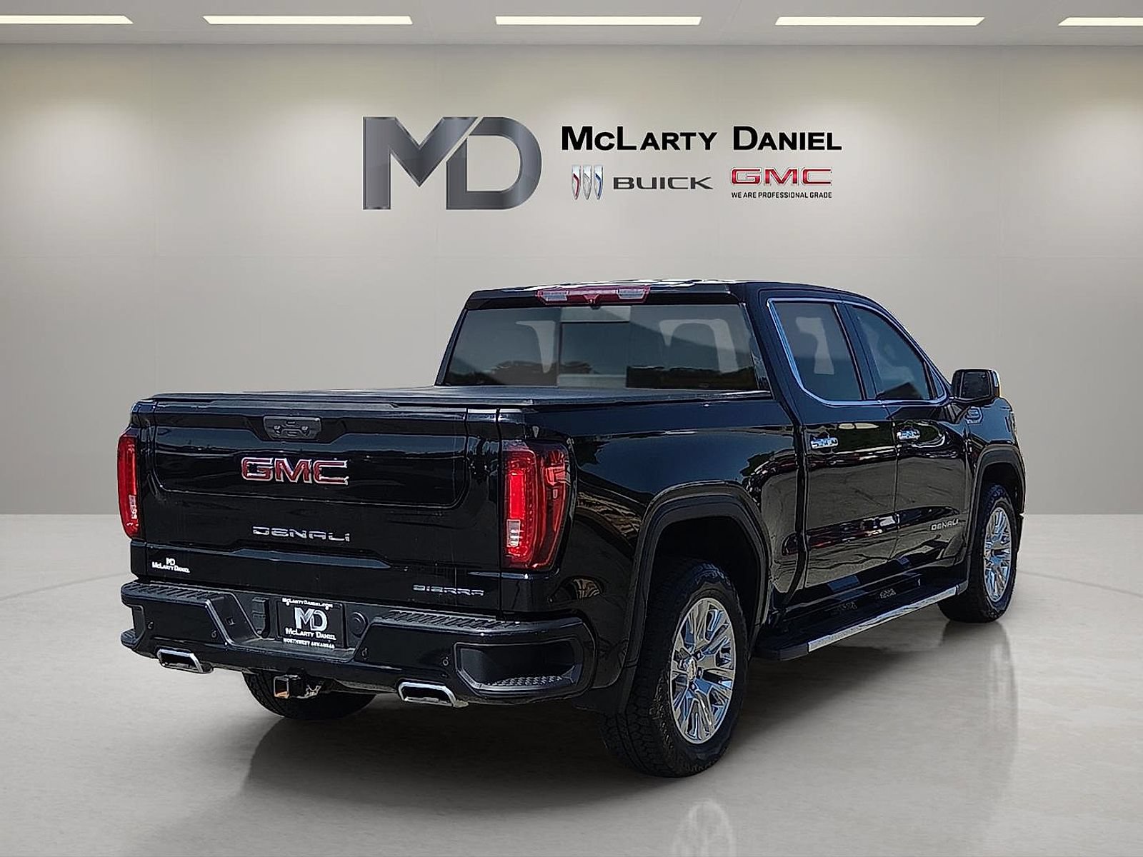 Used 2022 GMC Sierra 1500 Denali AWD/4WD image 14
