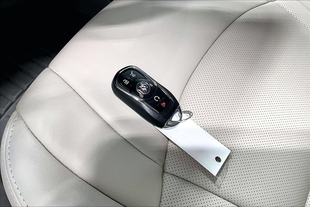 Used 2022 Buick Enclave Premium w/ Surround and Sites Package FWD image 12
