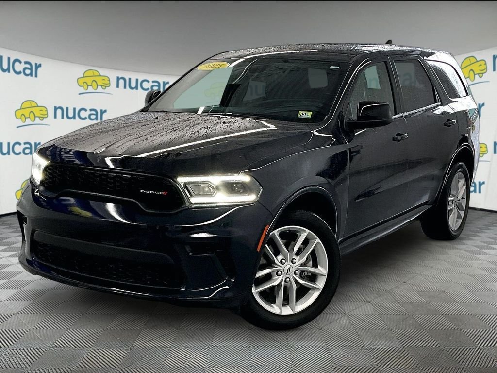 Used 2025 Dodge Durango GT AWD/4WD image 3