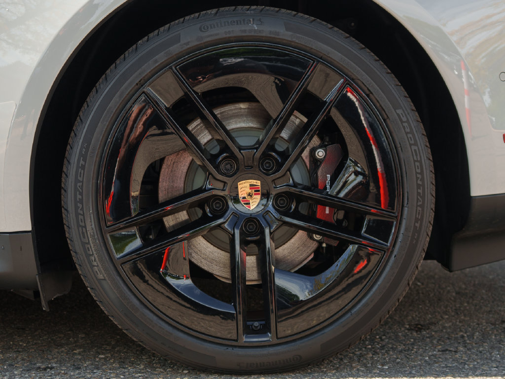 New 2026 Porsche Taycan AWD/4WD image 13