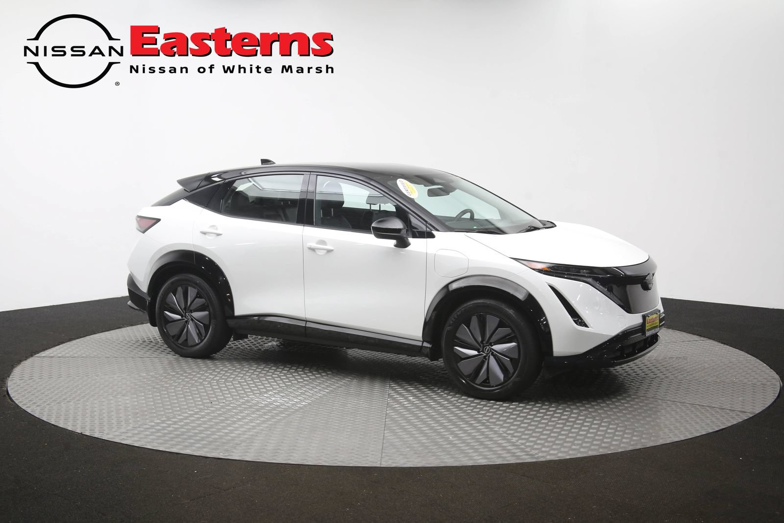 Used 2024 Nissan Ariya AWD image 46
