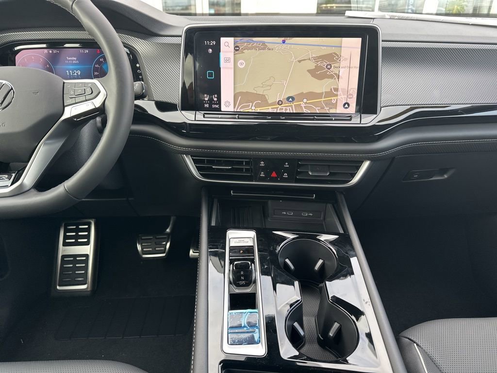 New 2026 Volkswagen Atlas Cross Sport SEL Premium R-Line image 15