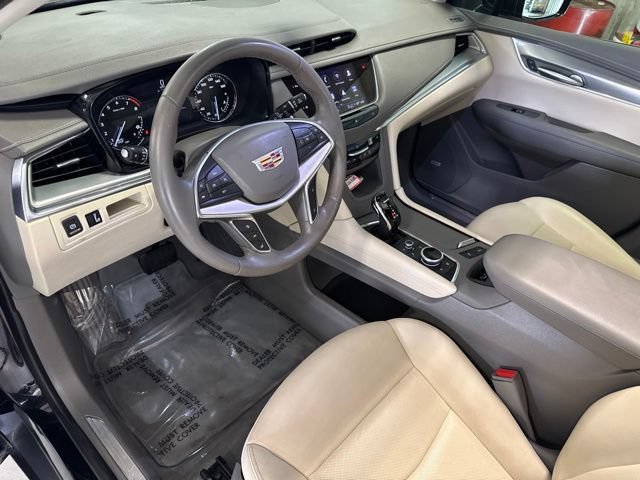 Used 2021 Cadillac XT5 Premium Luxury FWD image 43