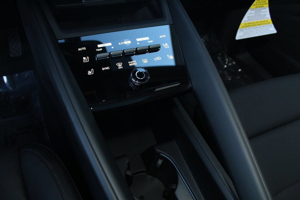 New 2026 Porsche Macan 4 Electric AWD/4WD image 16