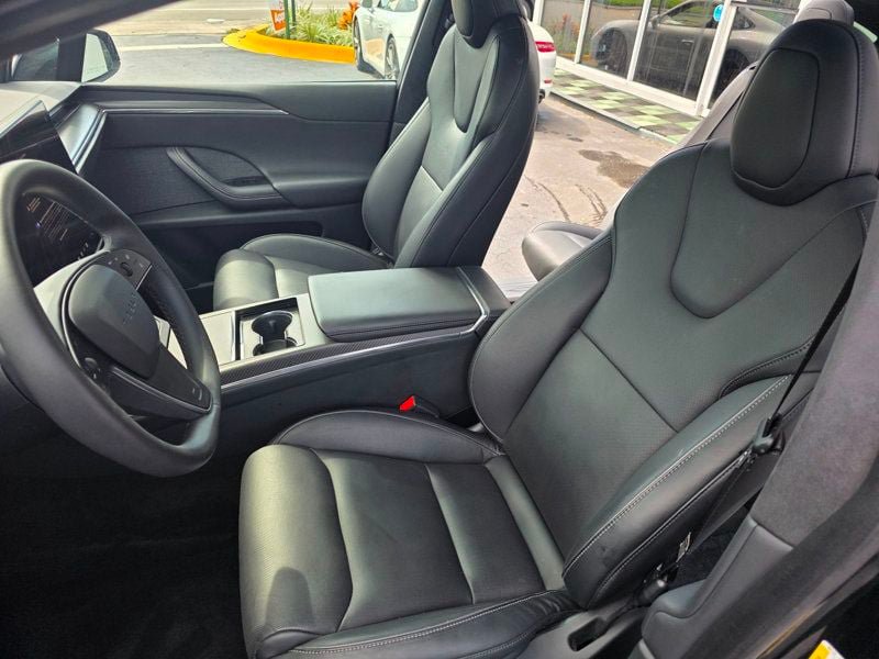 Used 2023 Tesla Model X Plaid AWD/4WD image 13