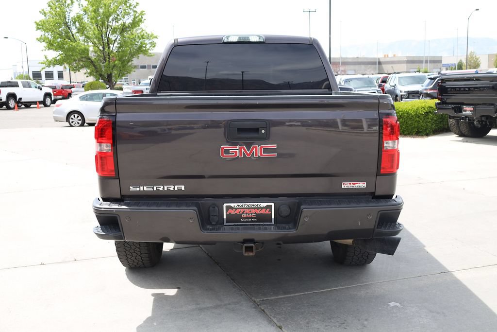 Used 2015 GMC Sierra 1500 SLT w/ All-Terrain Package AWD/4WD image 5