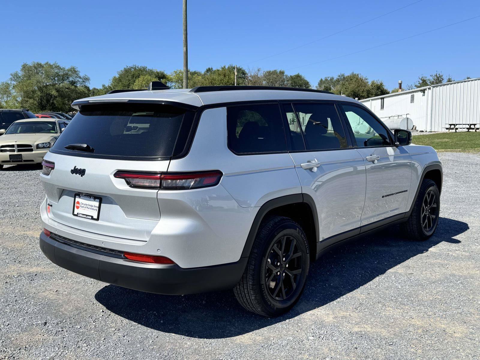 New 2025 Jeep Grand Cherokee L Altitude AWD/4WD image 20