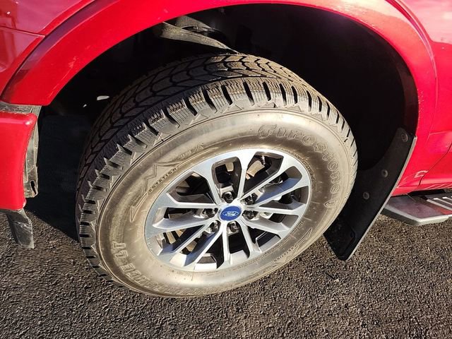 Used 2018 Ford F150 Lariat w/ Equipment Group 502A Luxury image 8