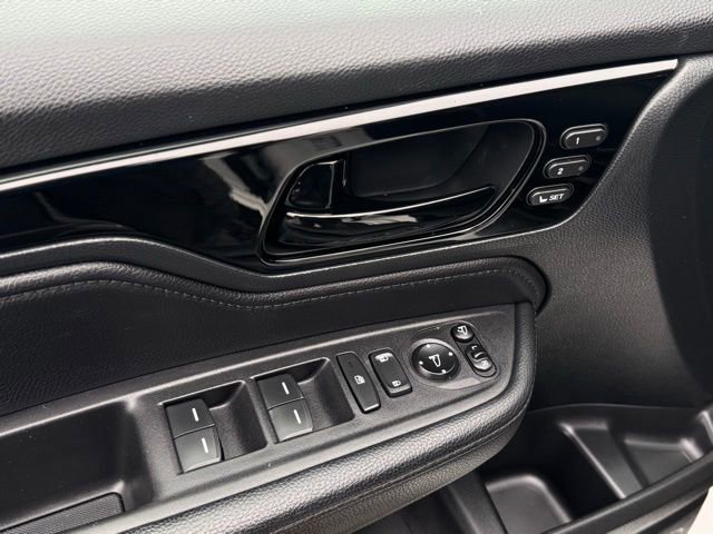 Used 2023 Honda Odyssey Elite image 13