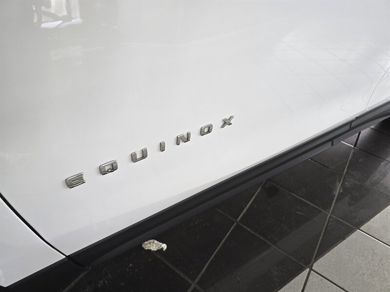 Used 2020 Chevrolet Equinox LT image 28