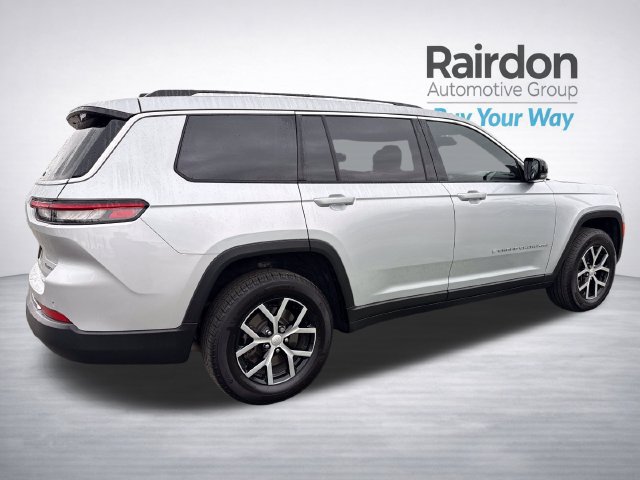 Used 2024 Jeep Grand Cherokee L Limited AWD/4WD image 7