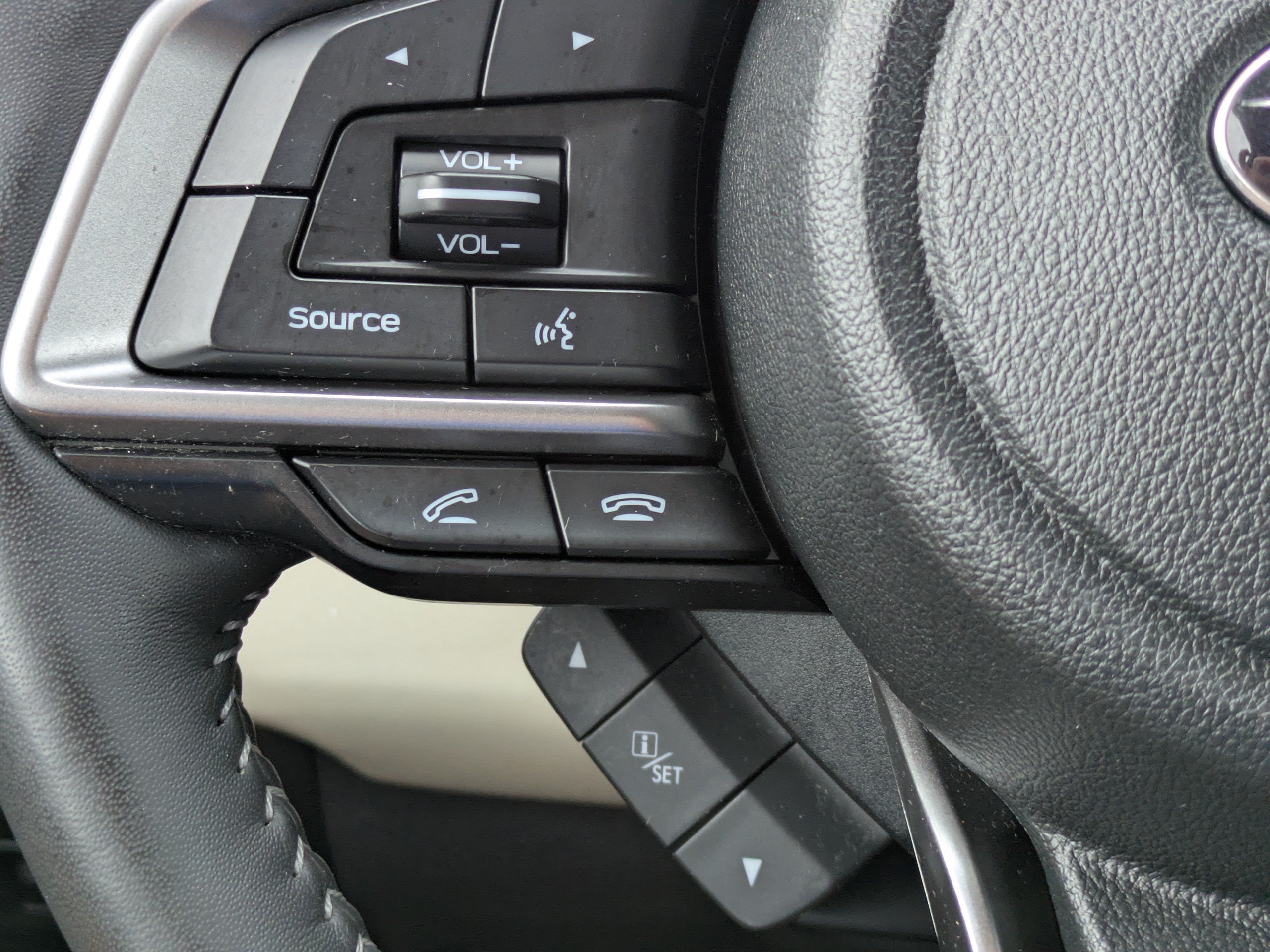 Used 2020 Subaru Ascent Touring AWD/4WD image 27