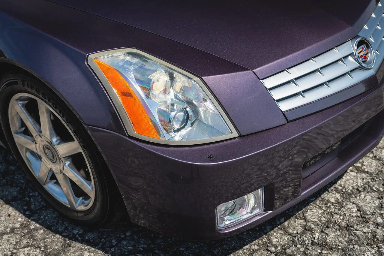 Used 2004 Cadillac XLR image 20