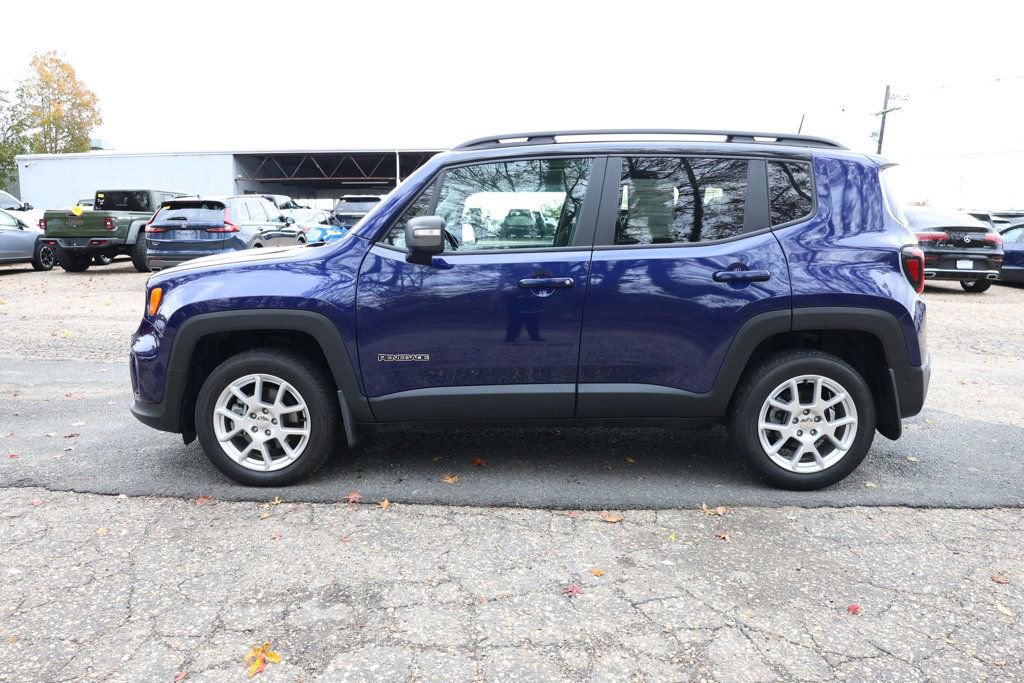 Used 2021 Jeep Renegade Limited w/ Luxury Group II image 2