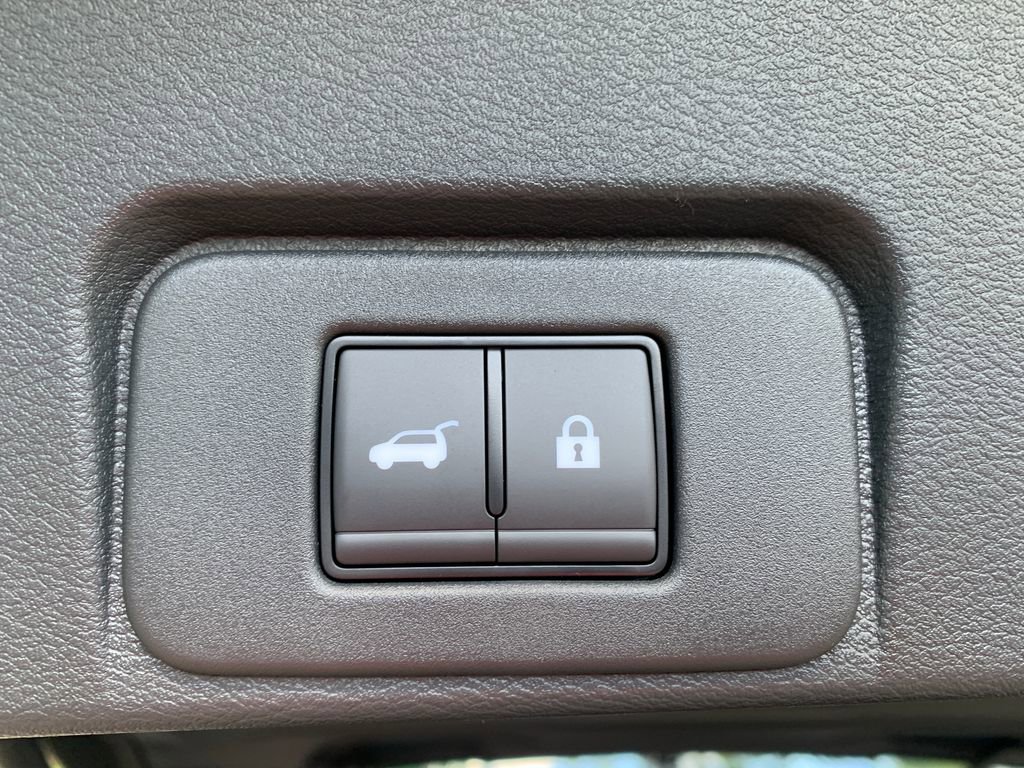 New 2026 Nissan Rogue Platinum AWD/4WD image 7