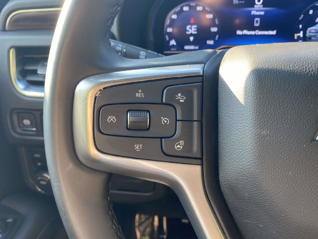 Used 2024 Chevrolet Tahoe Premier AWD/4WD image 21