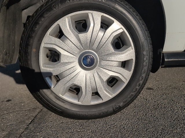 Used 2019 Ford Transit Connect XL image 10