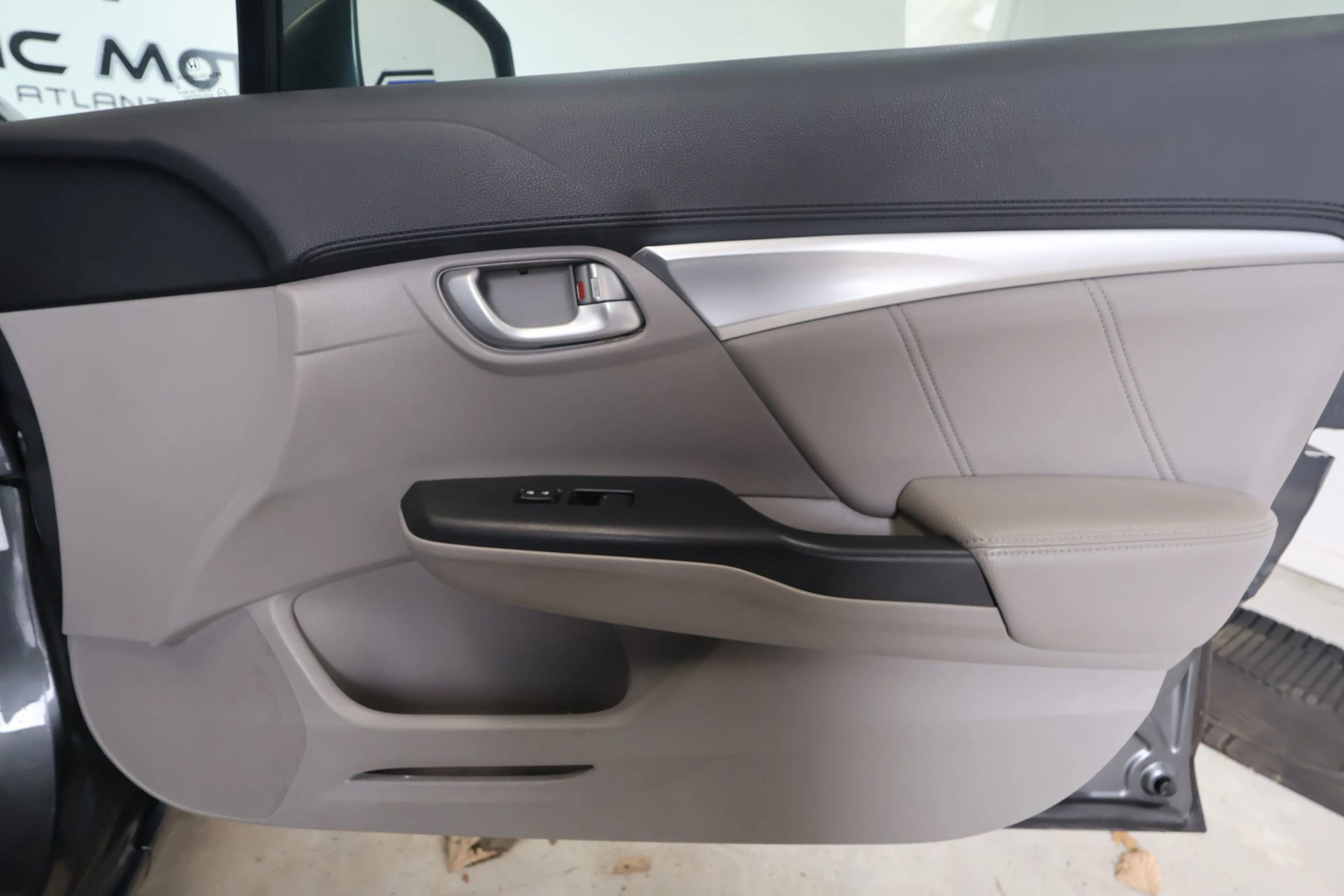 Used 2013 Honda Civic EX-L image 34