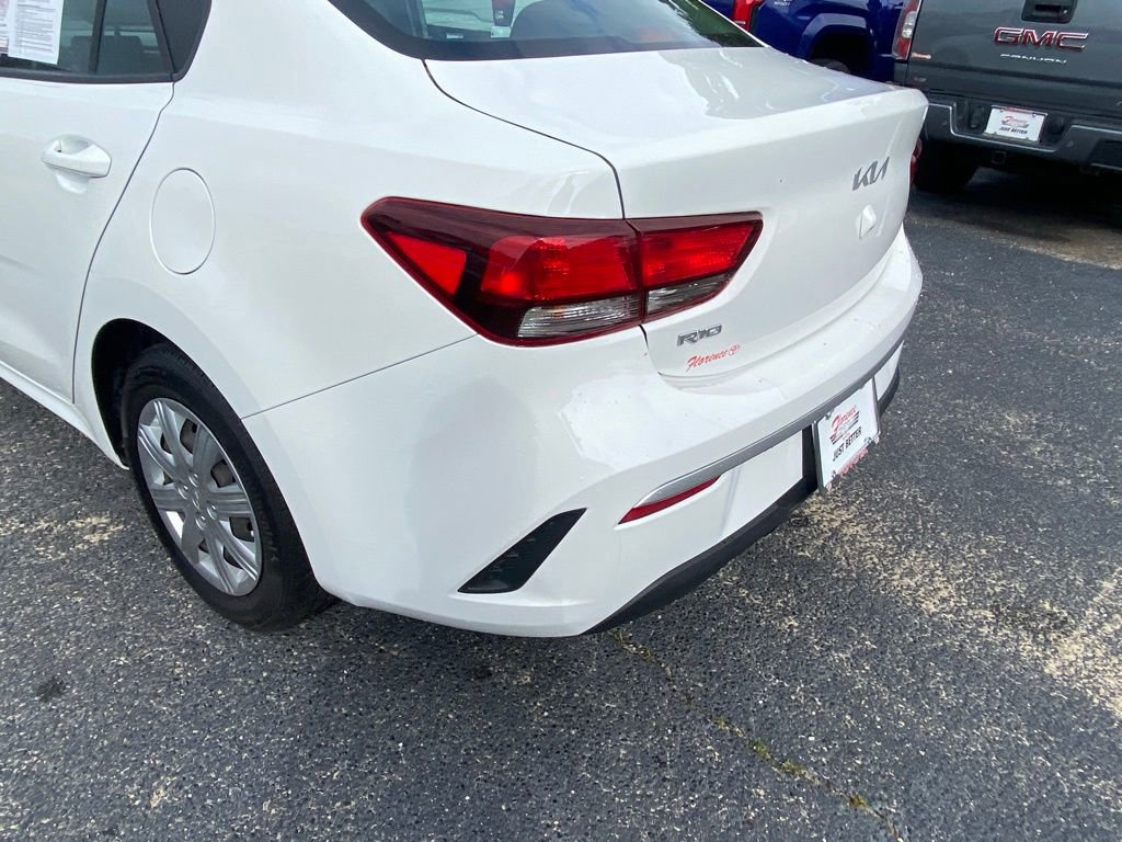 Used 2022 Kia Rio LX FWD image 11