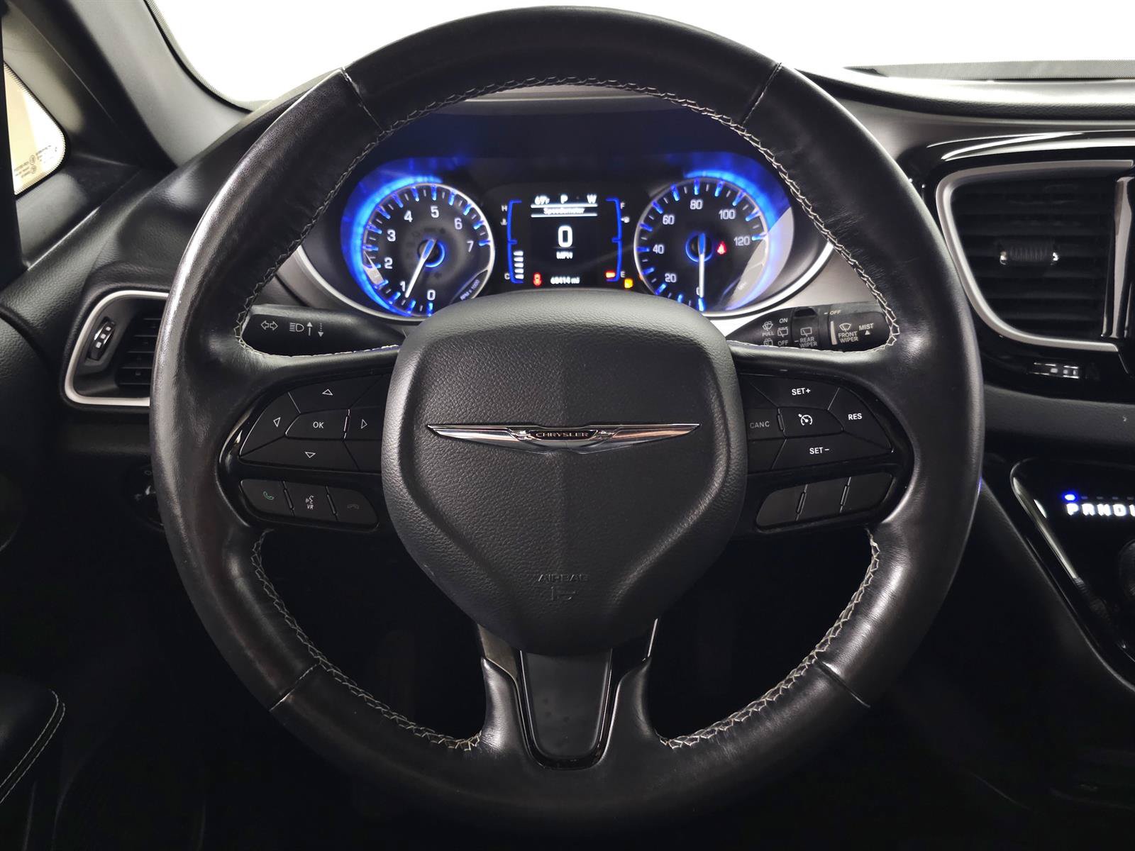 Used 2020 Chrysler Pacifica Touring-L w/ Premium Audio Group AWD/4WD image 18
